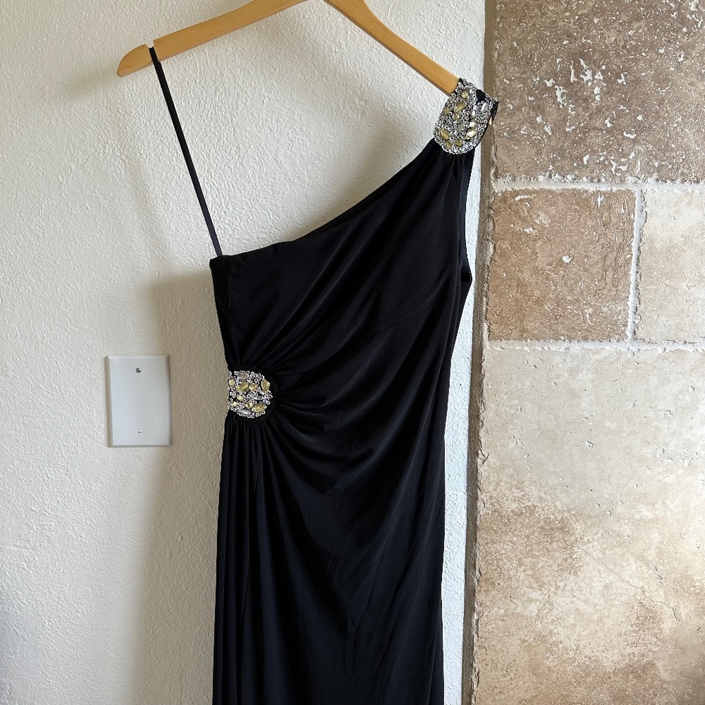 One Shoulder Embellished Formal Dress